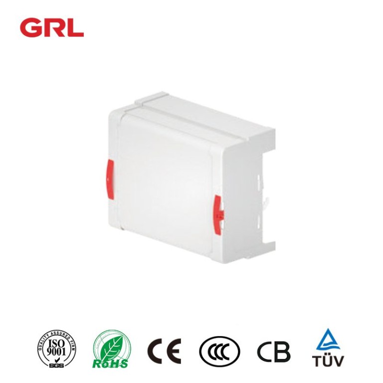 Sistema de barra de bus industrial, cubierta de espacio, 3P